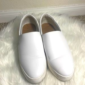 White sneakers - A New Day - Size 9